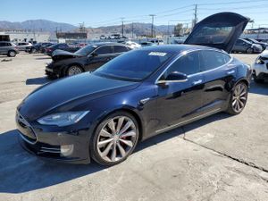 Tesla Model S 2014