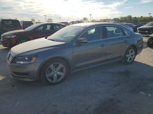 Volkswagen Passat SE 2.5L 5 2013