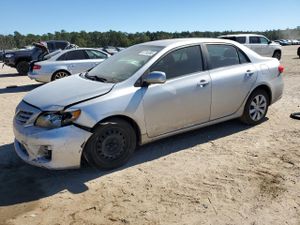 Toyota Corolla BASE 1.8L 4 2013