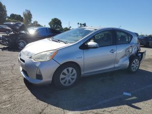Toyota Prius 1.5L 4 2013