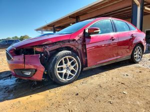 Ford Focus SE 2.0L 4 2015