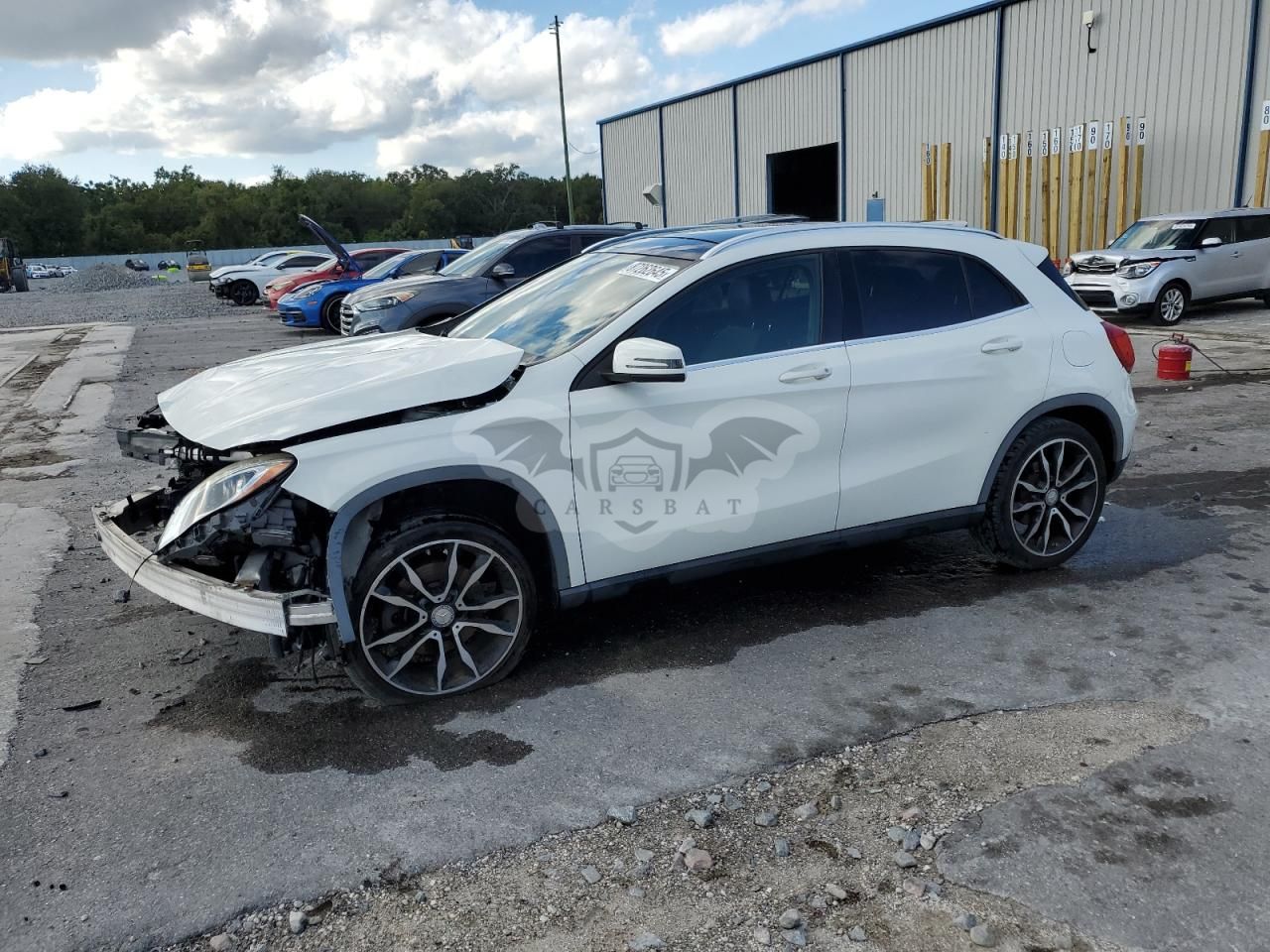 Mercedes-Benz GLA 250 2.0L 4 2015