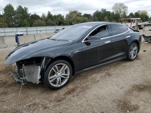 Tesla Model S 2014
