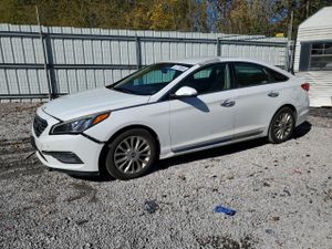 Hyundai Sonata SPORT 2.4L 4 2015