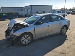 Chevrolet Cruze LS 1.8L 4 2013