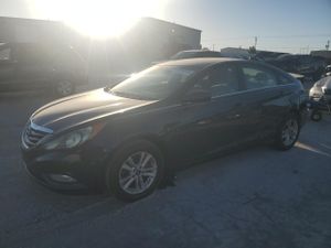 Hyundai Sonata GLS 2.4L 4 2013