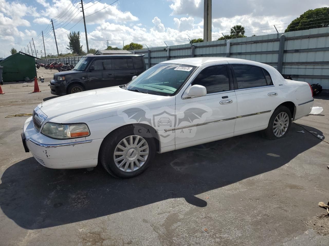 Lincoln Town Car EXECUTIVE 4.6L 8 2004