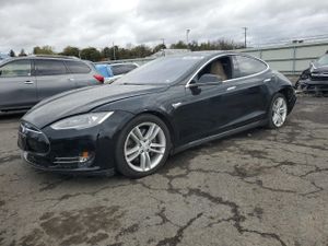 Tesla Model S 2015