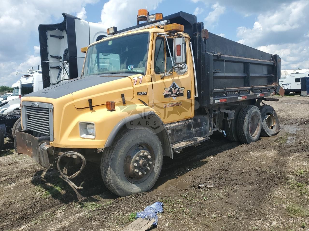 Freightliner Business Class M2 FL80 7.2L 6 2002