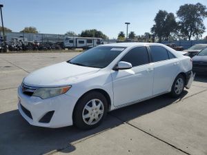 Toyota Camry BASE 2.5L 4 2012
