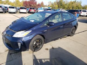 Toyota Prius 1.8L 4 2013