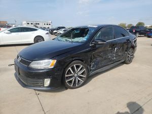 Volkswagen Jetta 2.0L 4 2013