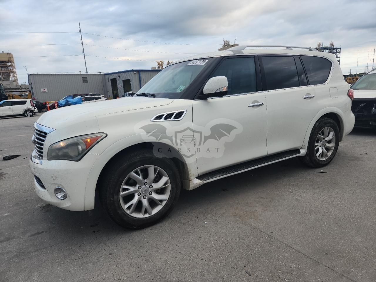 Infiniti QX56 5.6L 8 2012