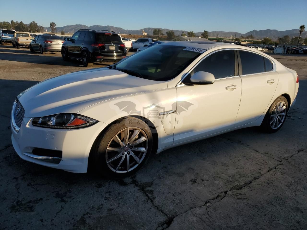 Jaguar XF 2.0T PREMIUM 2.0L 4 2015