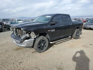 RAM 1500 ST 5.7L 8 2013