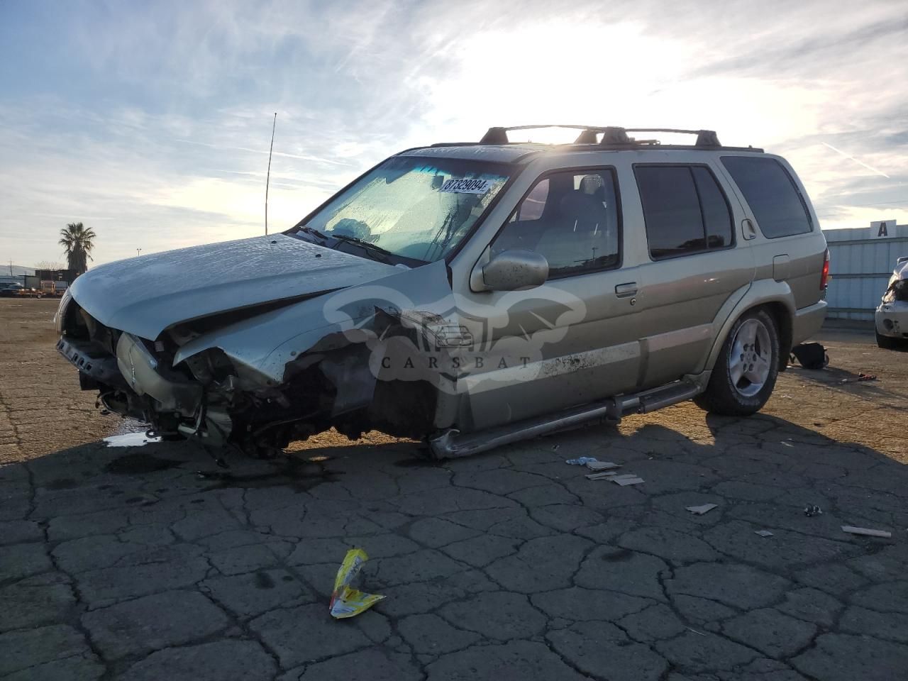 Infiniti QX4 3.5L 6 2001