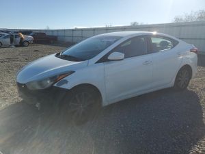 Hyundai Elantra SE 1.8L 4 2014