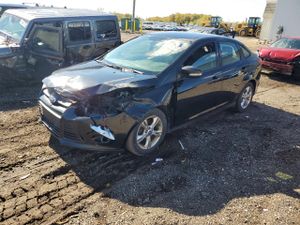 Ford Focus SE 2.0L 4 2013