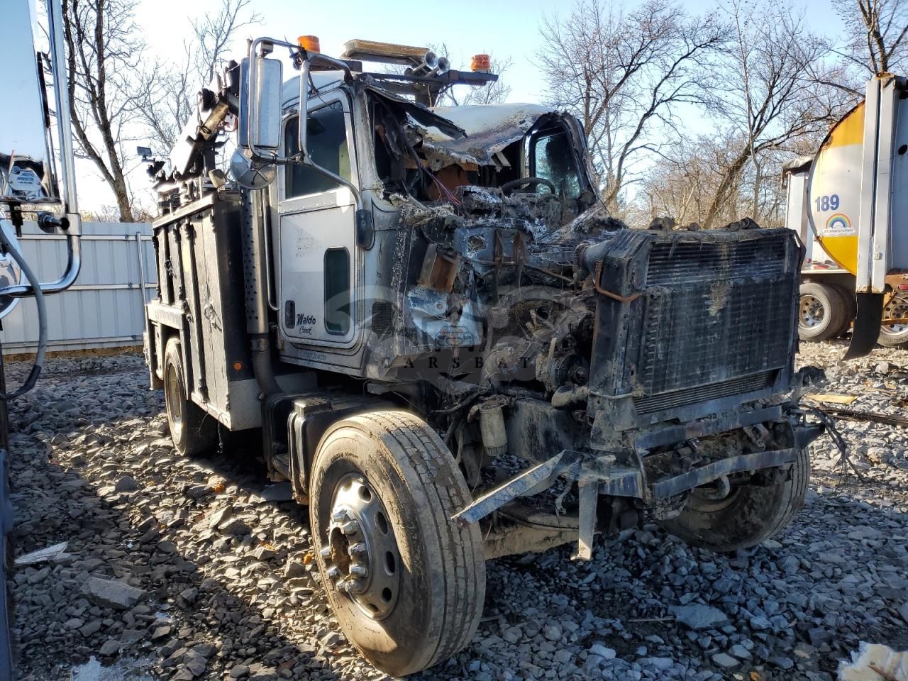 Peterbilt 335/340 6 2005