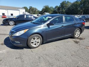 Hyundai Sonata GLS 2.4L 4 2013