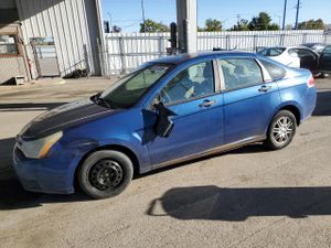 Ford Focus SE 2.0L 4 2009