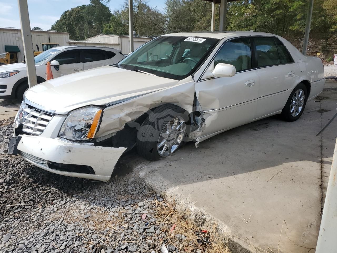Cadillac DTS LUXURY COLLECTION 4.6L 8 2011