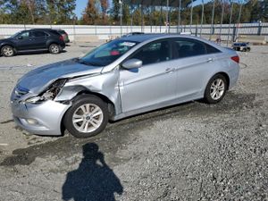Hyundai Sonata GLS 2.4L 4 2013