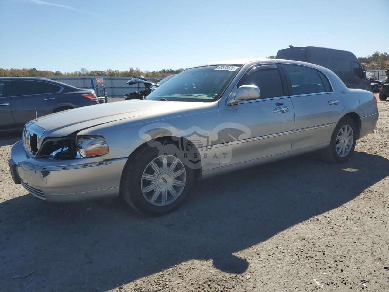 Lincoln Town Car SIGNATURE LIMITED 4.6L 8 2011