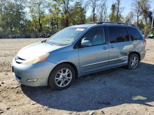 Toyota Sienna XLE 3.3L 6 2006