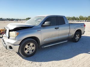 Toyota Tundra DOUBLE CAB 5.7L 8 2008