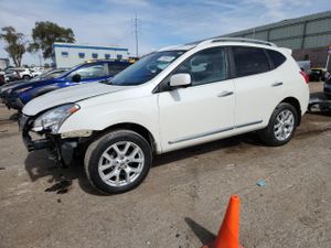 Nissan Rogue S 2.5L 4 2012