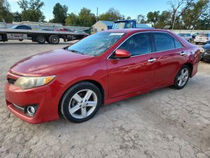 Toyota Camry BASE 2.5L 4 2012