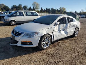 Volkswagen Passat CC LUXURY 2.0L 4 2010