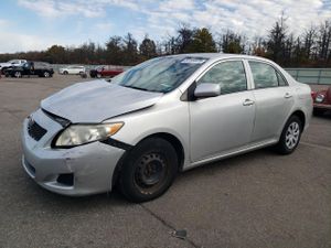 Toyota Corolla BASE 1.8L 4 2010