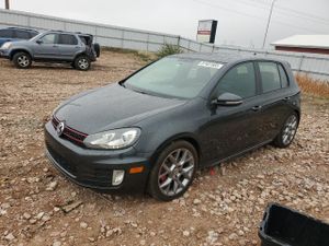 Volkswagen Golf 2.0L 4 2013