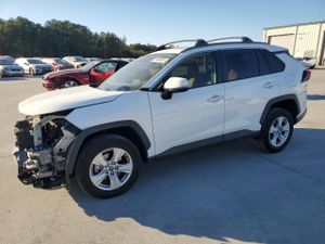 Toyota Rav4 XLE 2.5L 4 2019