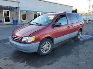 Toyota Sienna LE 3.0L 6 1998