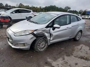 Ford Festiva TITANIUM 1.6L 4 2015