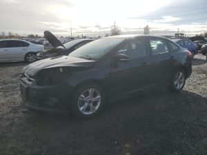 Ford Focus SE 2.0L 4 2014