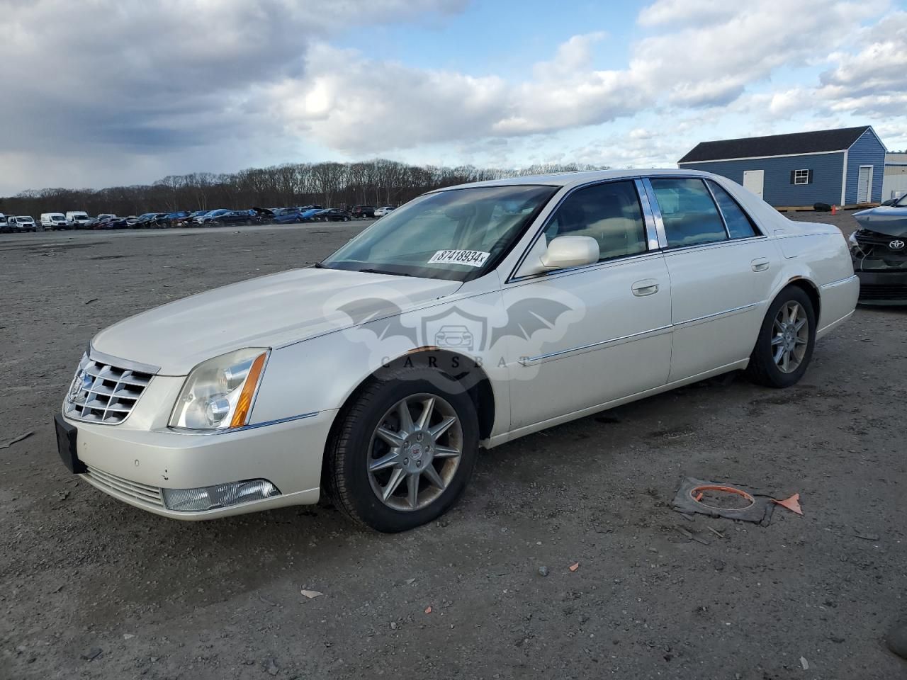 Cadillac DTS 4.6L 8 2011