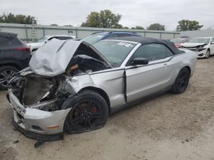 Ford Mustang 3.7L 6 2012