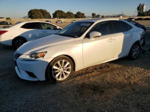 Lexus IS 250 2.5L 6 2015