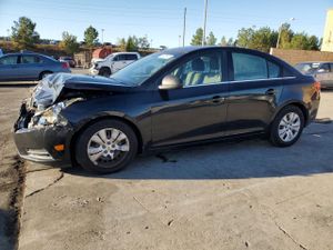 Chevrolet Cruze LS 1.8L 4 2012