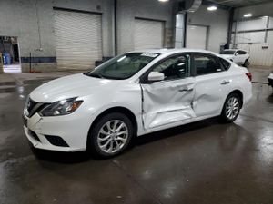 Nissan Sentra S 1.8L 4 2017
