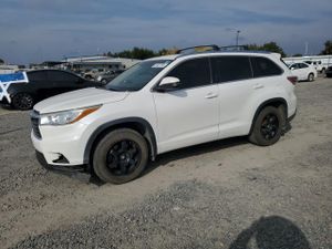 Toyota Highlander XLE 3.5L 6 2015