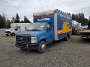 Ford Econoline E350 SUPER DUTY CUTAWAY VAN 5.4L 8 2011
