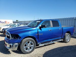 RAM 1500 SLT 5.7L 8 2017
