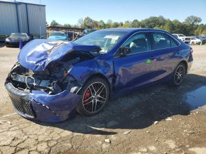 Toyota Camry LE 2.5L 4 2015