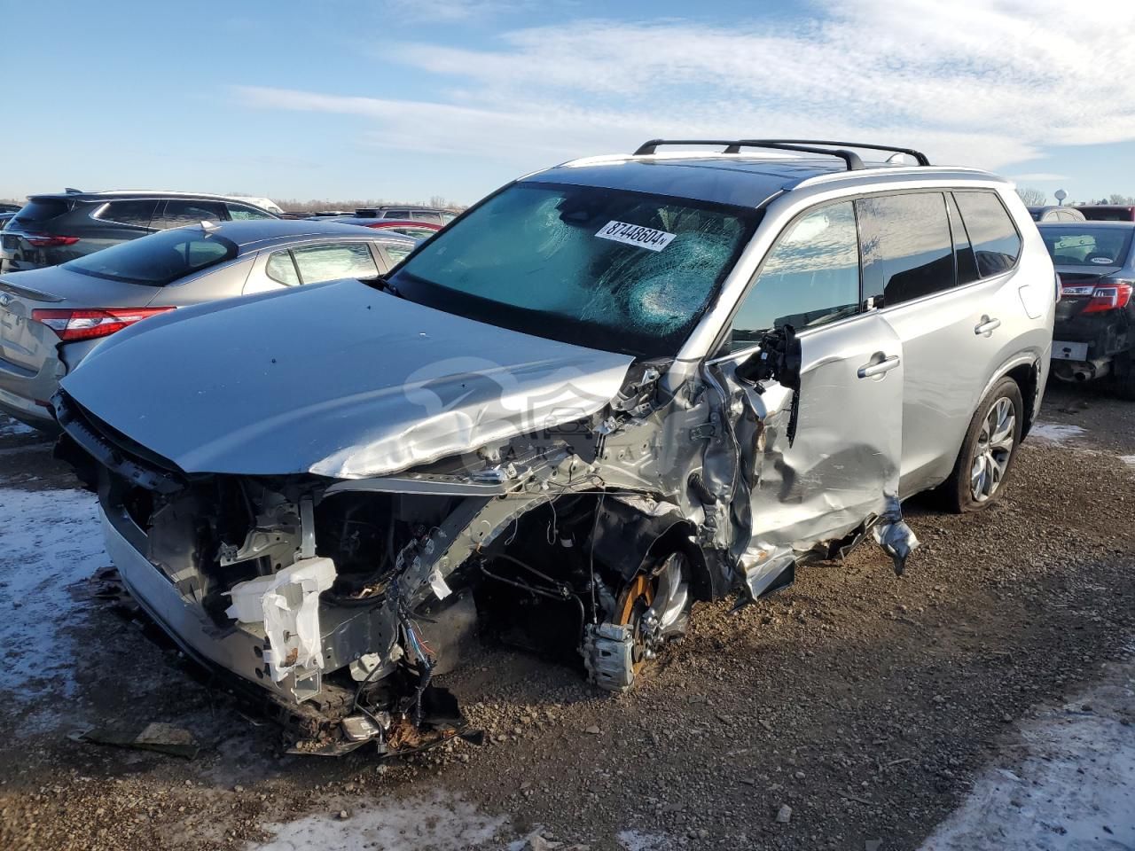 Toyota Grand Highlander XLE 2.4L 4 2024