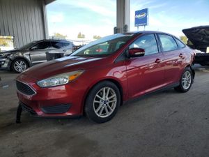 Ford Focus SE 2.0L 4 2015